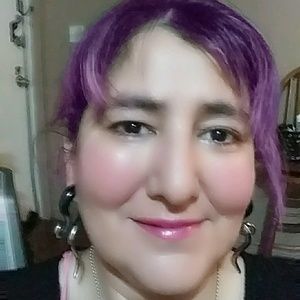 Meet your Posher, Ilda